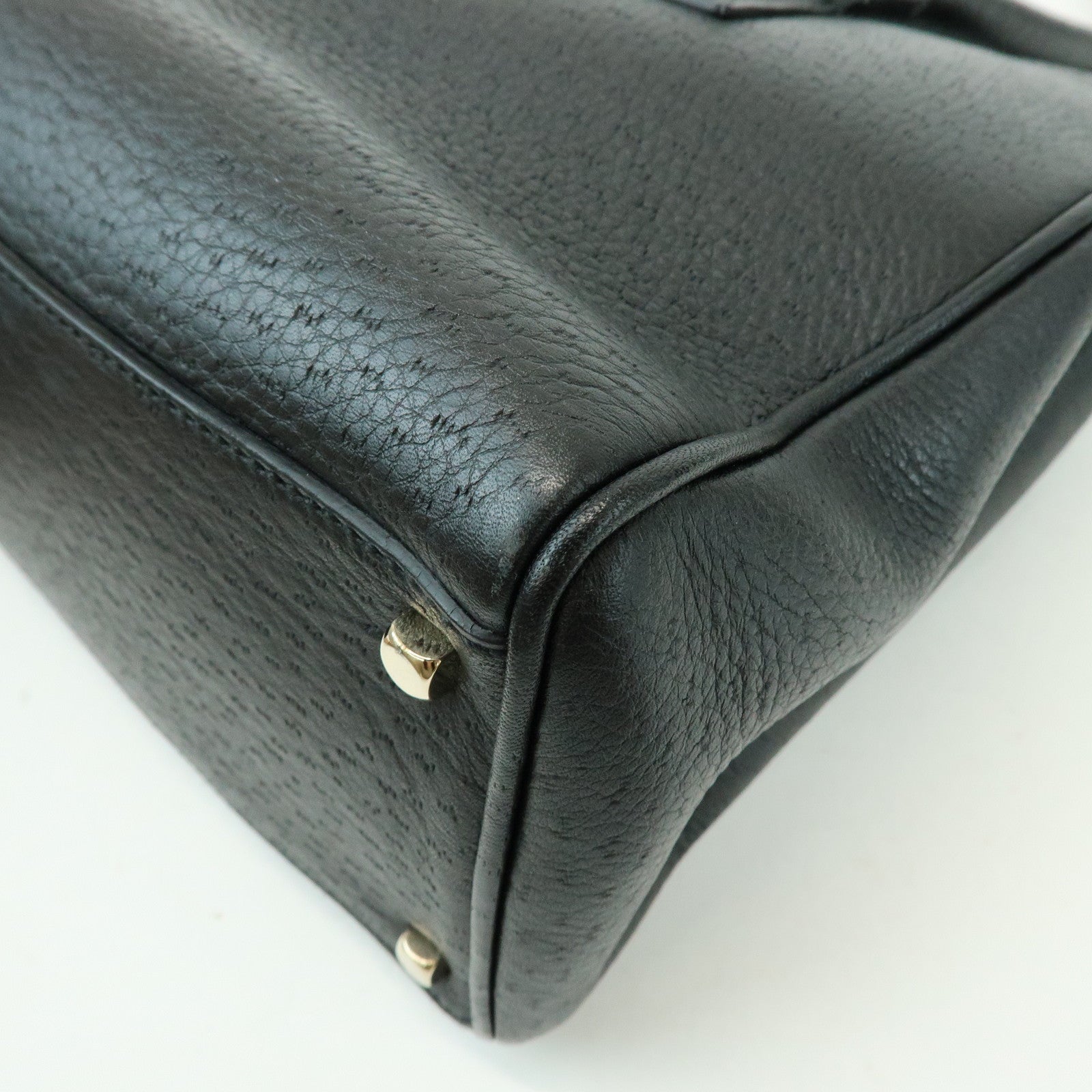 Ferragamo Gancini Leather Hand Bag Shoulder Bag Black