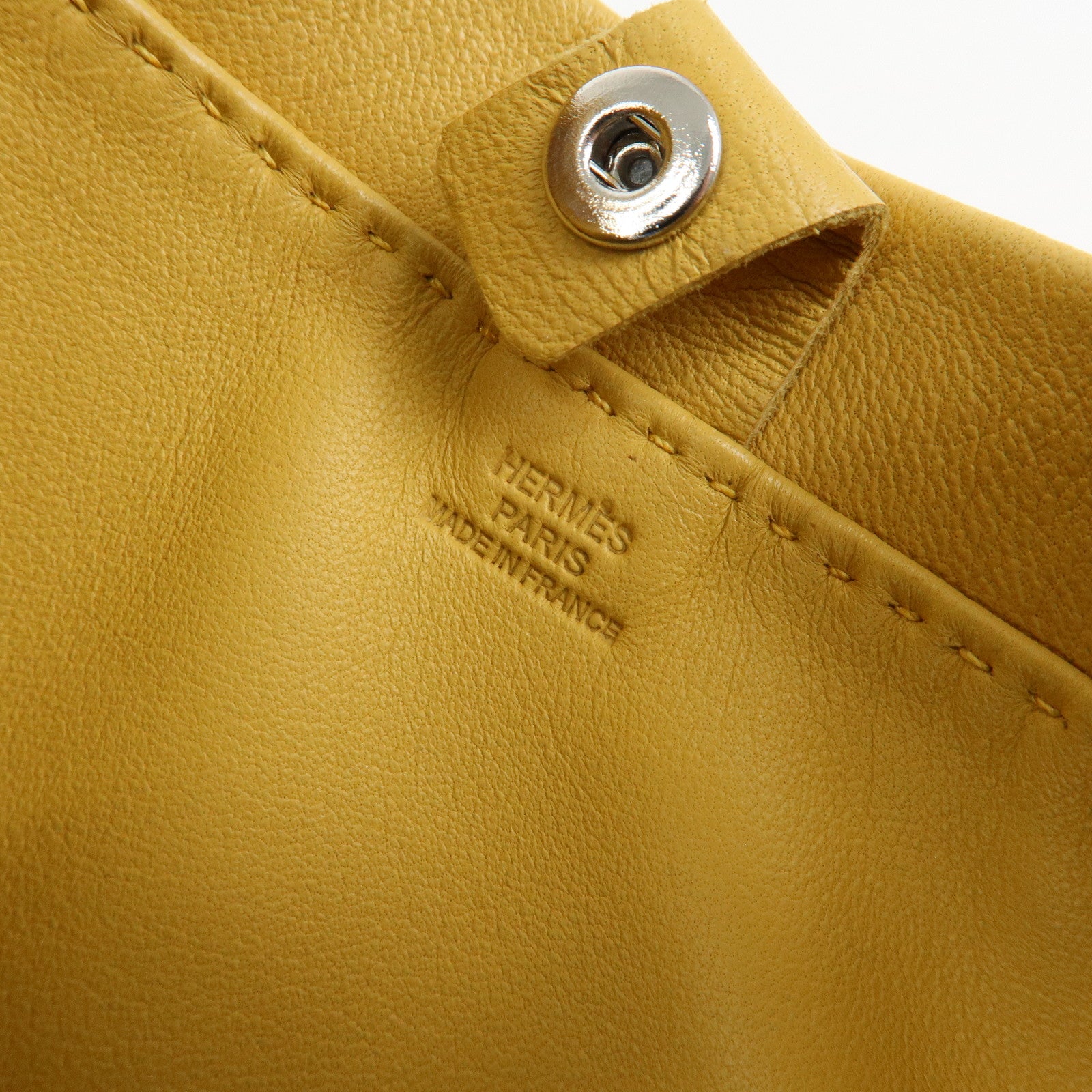 HERMES Clou de Selle Lamb Skin Shoulder Bag □Q Stamped Yellow