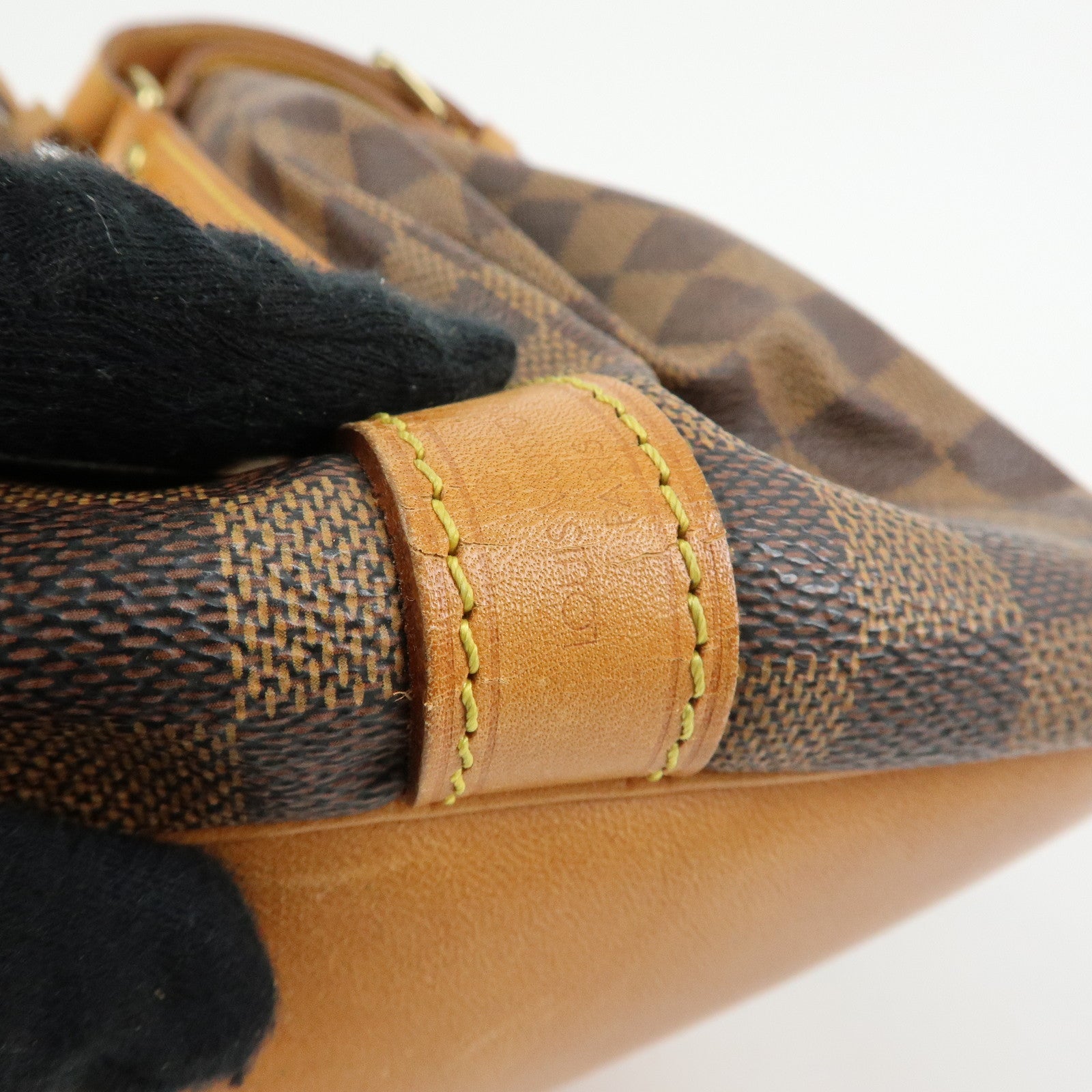 Louis Vuitton Damier Noe Canvas Leather Shoulder Bag Brown