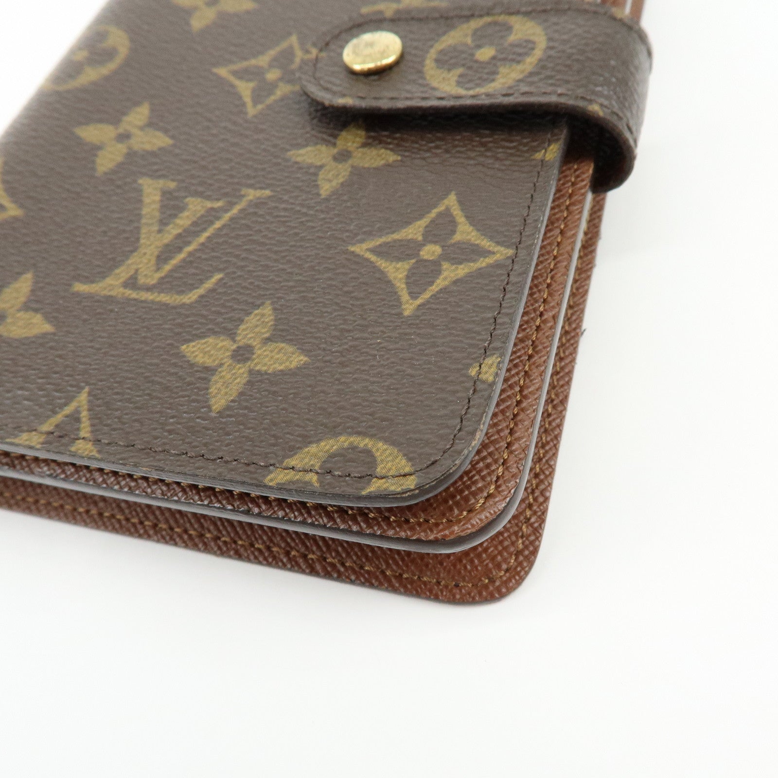 Louis Vuitton Monogram Porte Papier Zip Bi-fold Wallet M61207