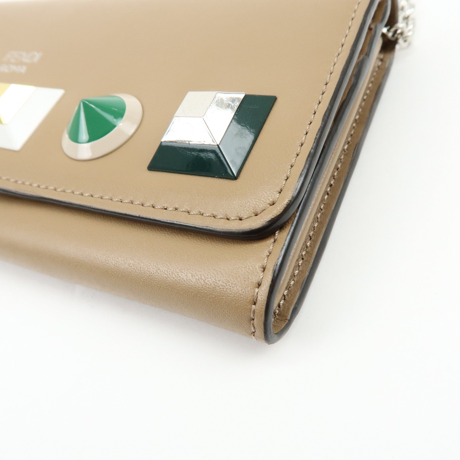 FENDI Leather Studs Chain Shoulder Wallet Long Wallet Beige 8M0365