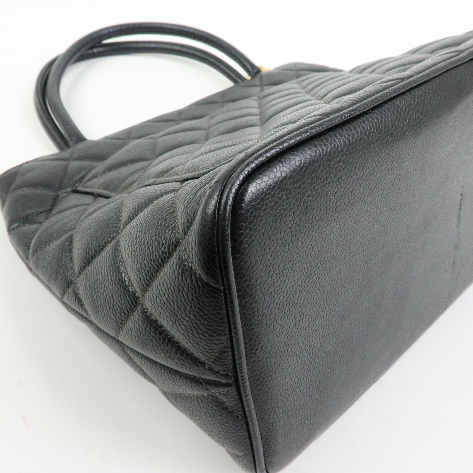CHANEL Matelasse COCO Mark CaviarSkin Medallion Tote Bag Black A01804