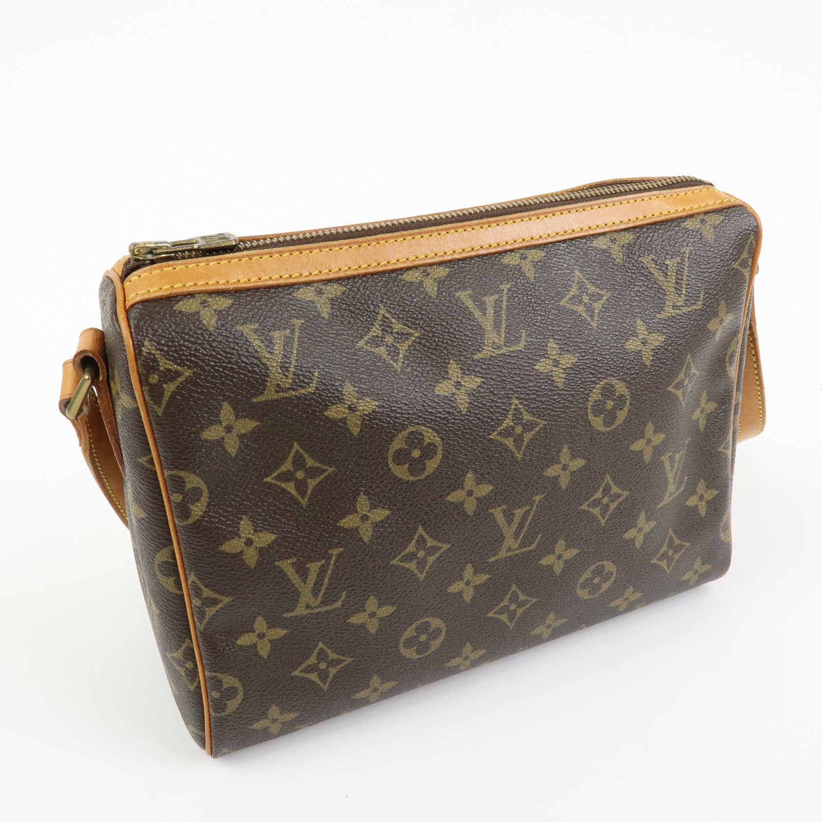 Louis Vuitton Monogram Tuileries Shoulder Bag Crossbody Bag M51350
