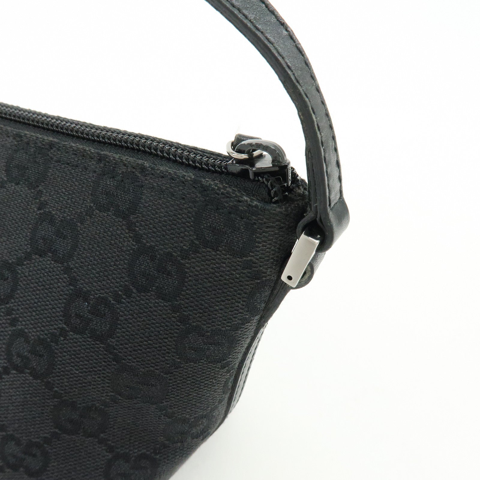 GUCCI Boat Bag GG Canvas Leather Accessory Pouch Hand Bag Black 07198