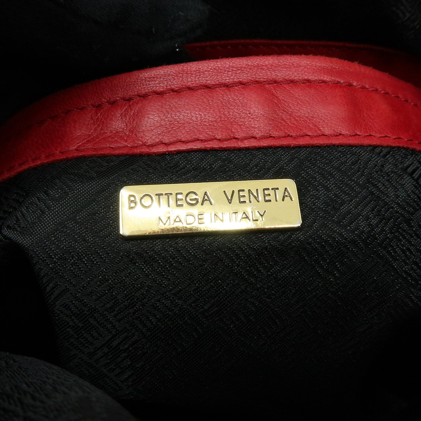 BOTTEGA VENETA Intrecciato Leather Shoulder Bag Tassel Red