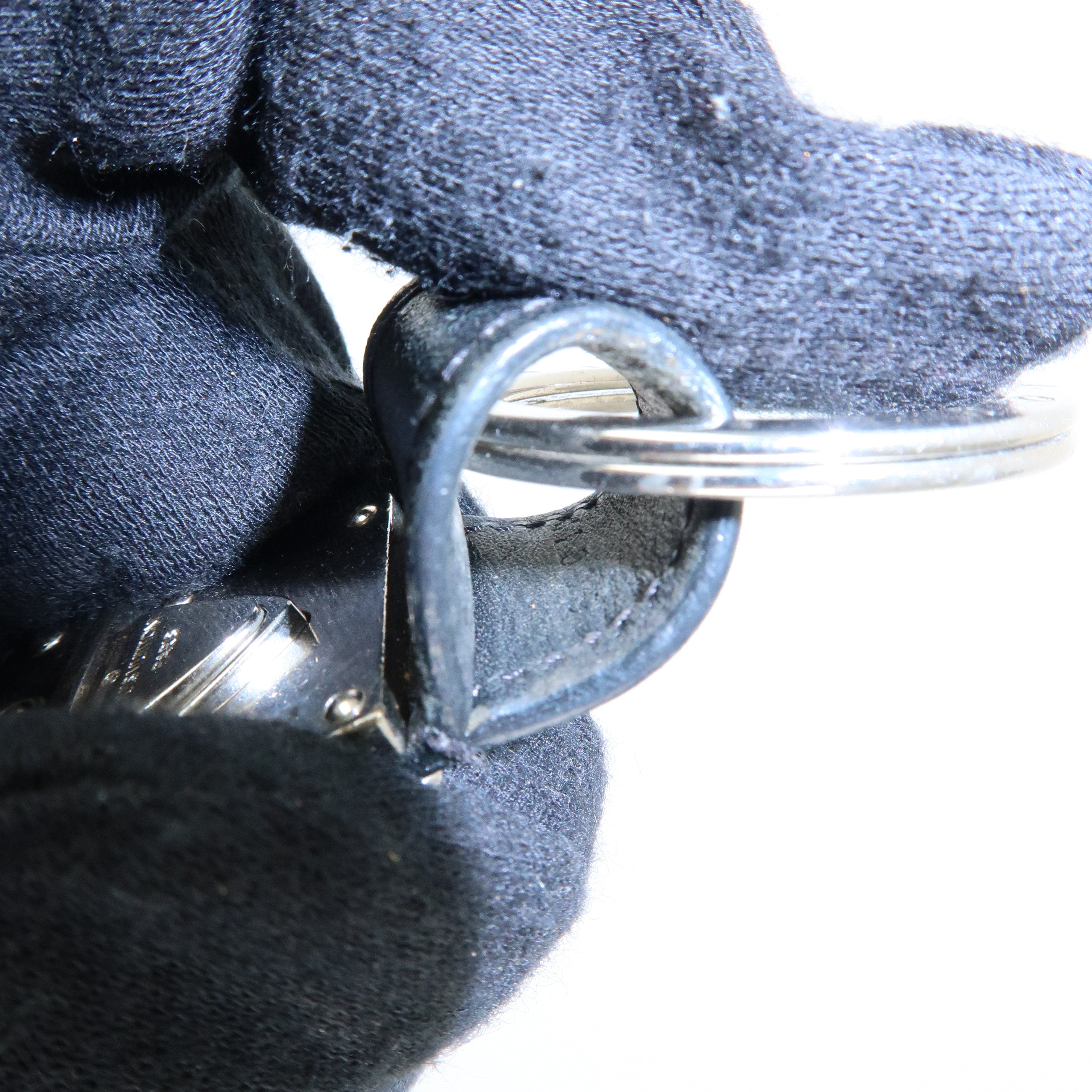 Louis Vuitton Porte Cles Valle Key Ring Key Chain Black M85034