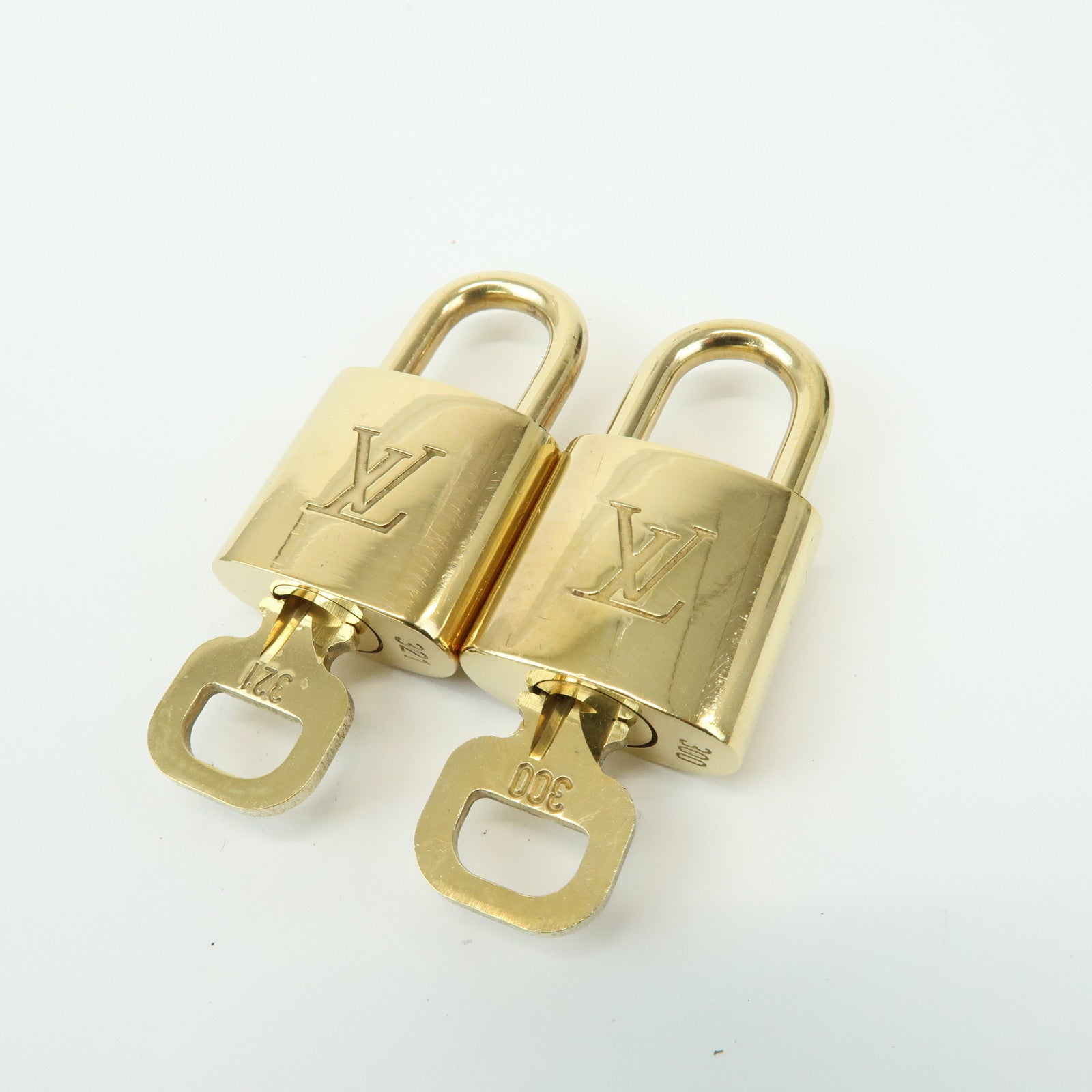 Louis Vuitton Set of 10 Lock & Key Cadena Key Lock