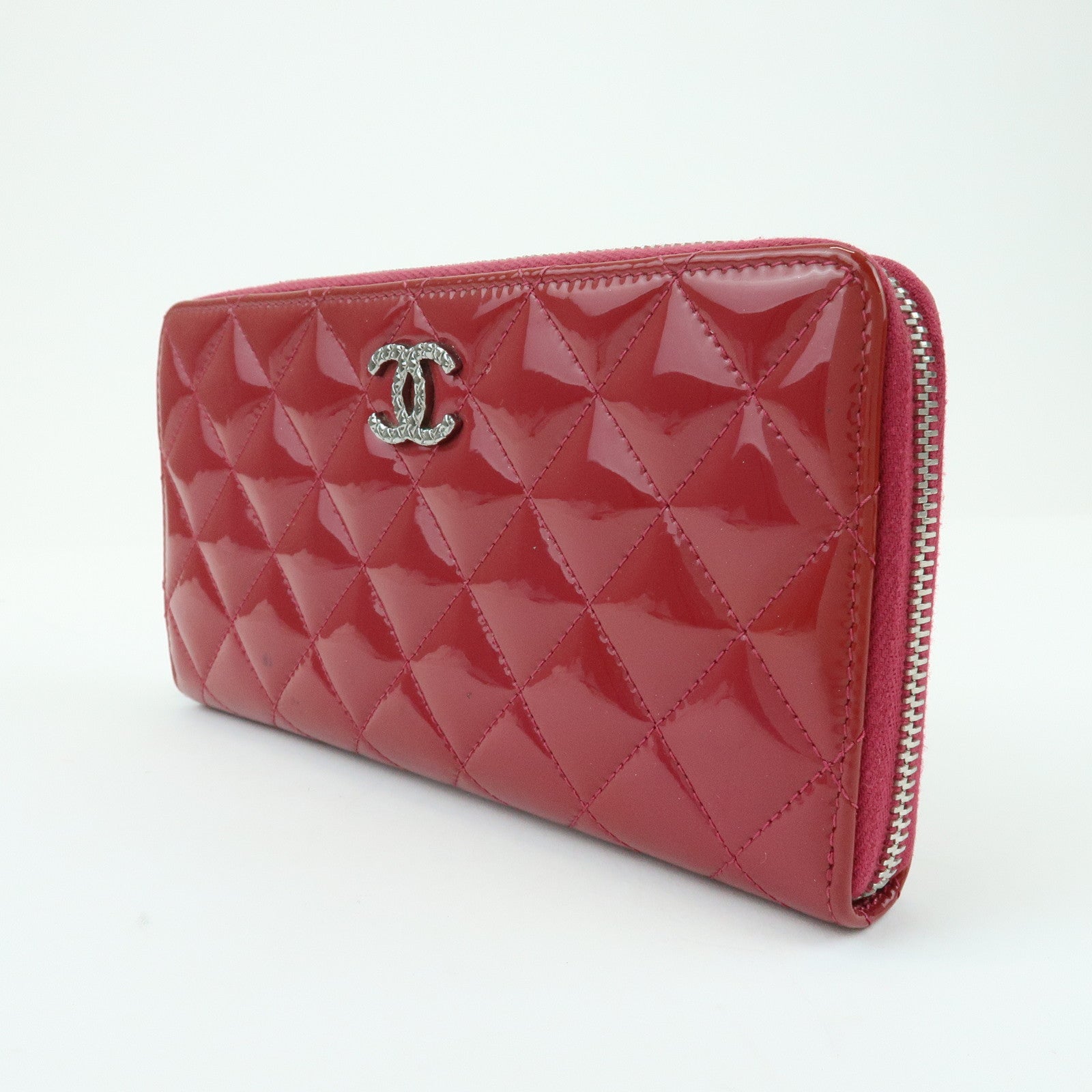 CHANEL Matelasse Patent Leather Zippy Long Wallet Pink