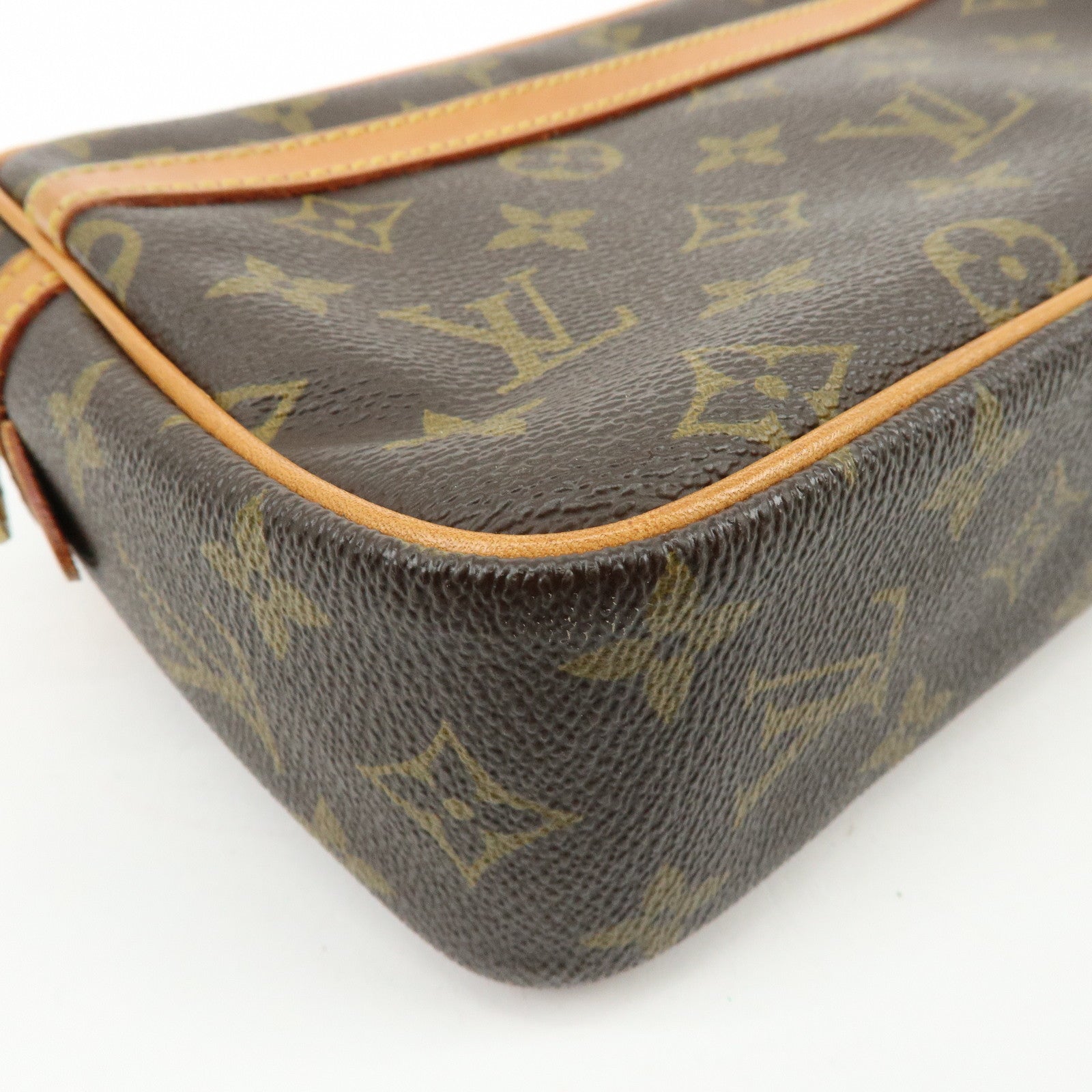 Louis Vuitton Monogram Compiegne 23 Pouch Clutch Bag Brown M51845