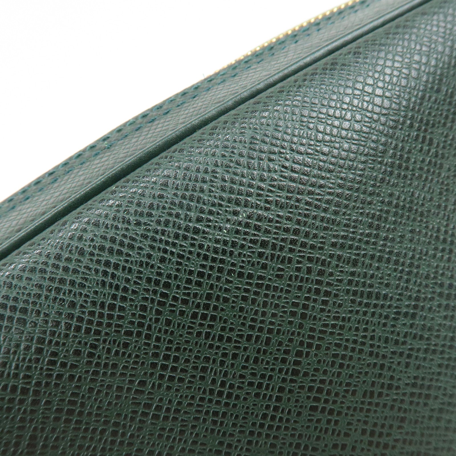 Louis Vuitton Taiga Leather Trousse Toilette GM Pouch Epicea M30214