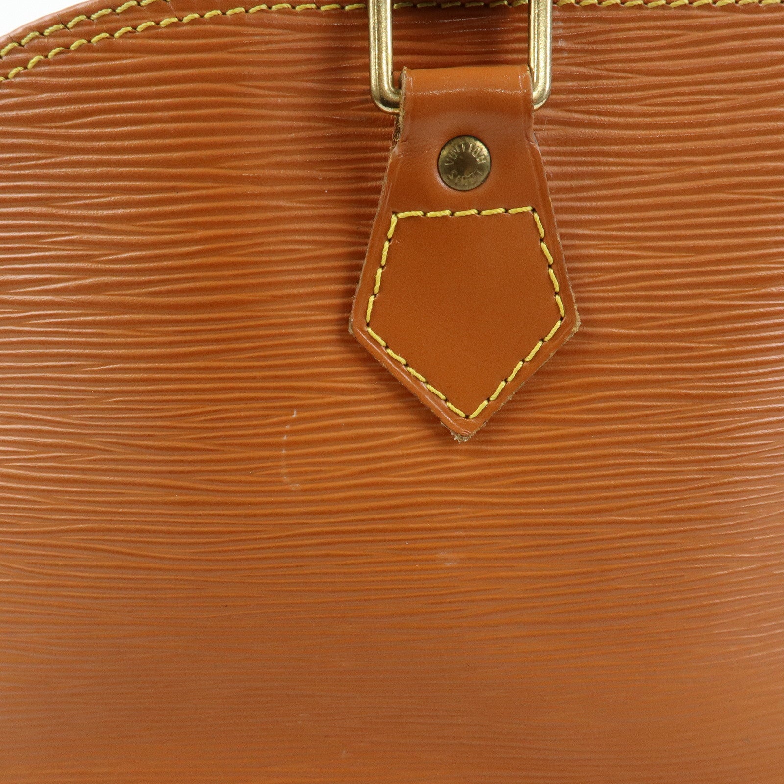 Louis Vuitton Epi Alma PM Leather Hand Bag Zipang Gold M52148
