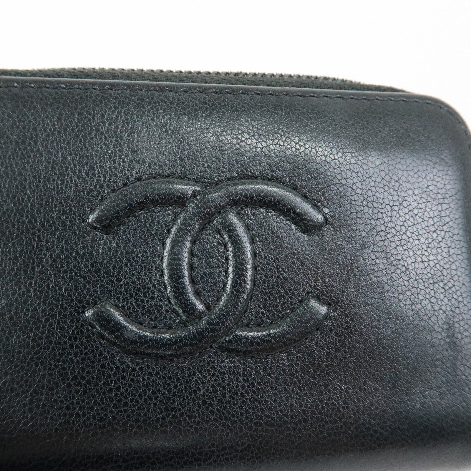 CHANEL COCO Mark Calf Skin Round Zippy Compact Wallet Black