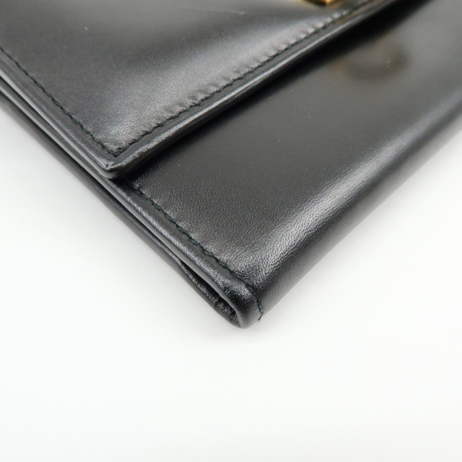 Ferragamo Gancini Leather Compact Wallet Shoulder Wallet Black
