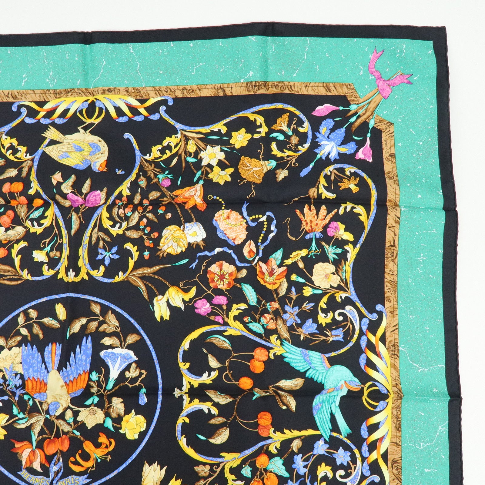 HERMES Carre 90 Silk 100% Scarf PIERRES D' ORIENT ET D' OCCIDENT