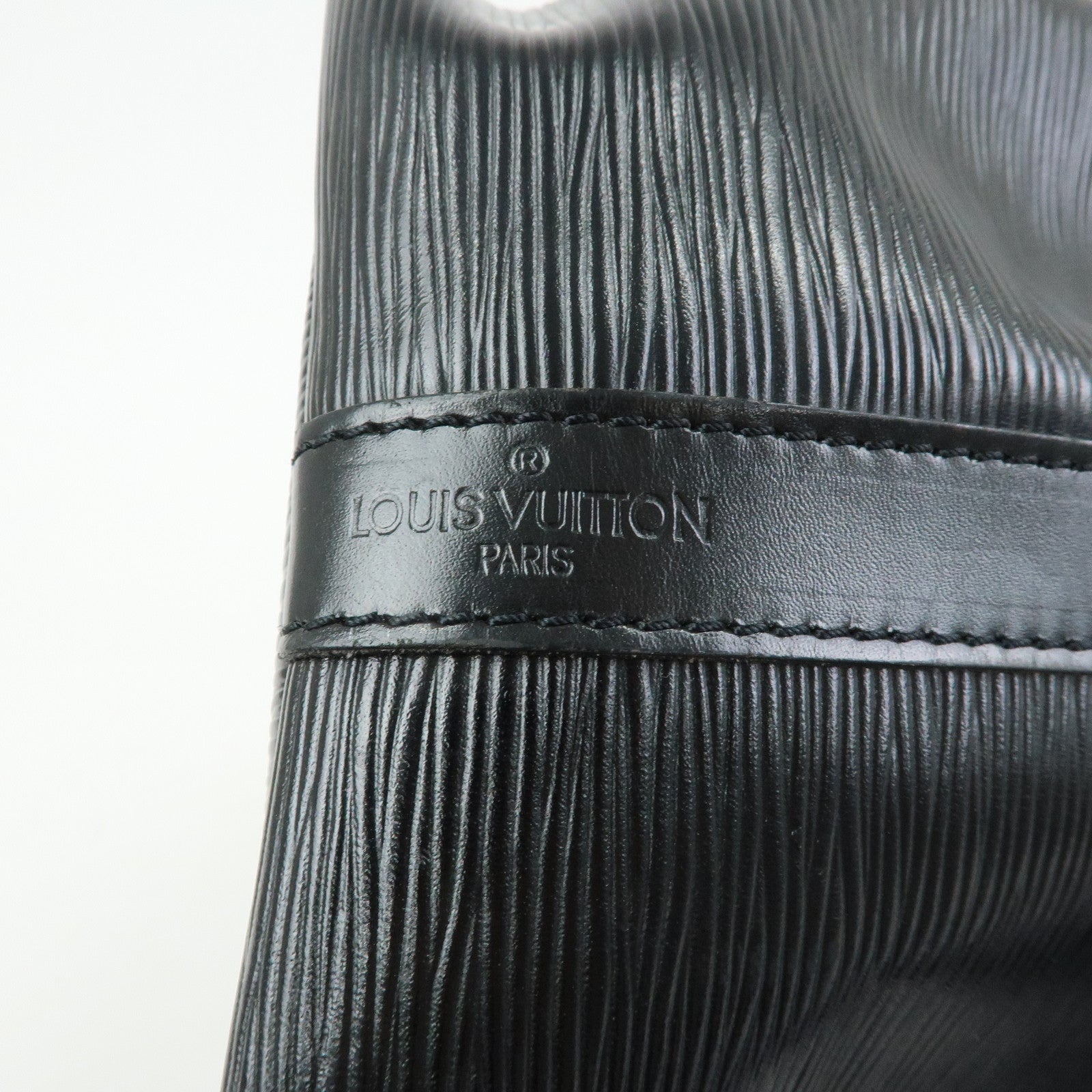 Louis Vuitton Epi Leather Petit Noe Shoulder Bag Noir Black M59012