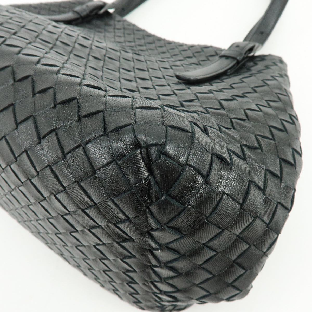 BOTTEGA VENETA Intrecciato Chester Leather Shoulder Bag Tote Bag Black
