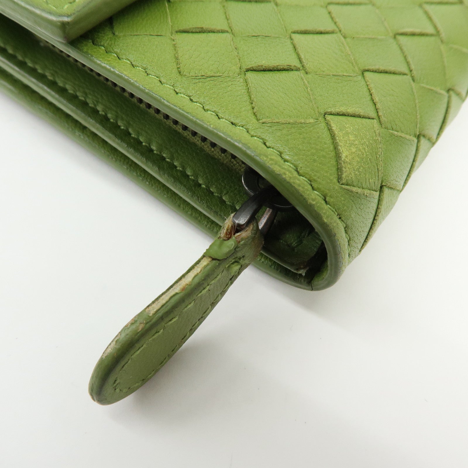BOTTEGA VENETA Intrecciato Leather Flap Long Wallet Green