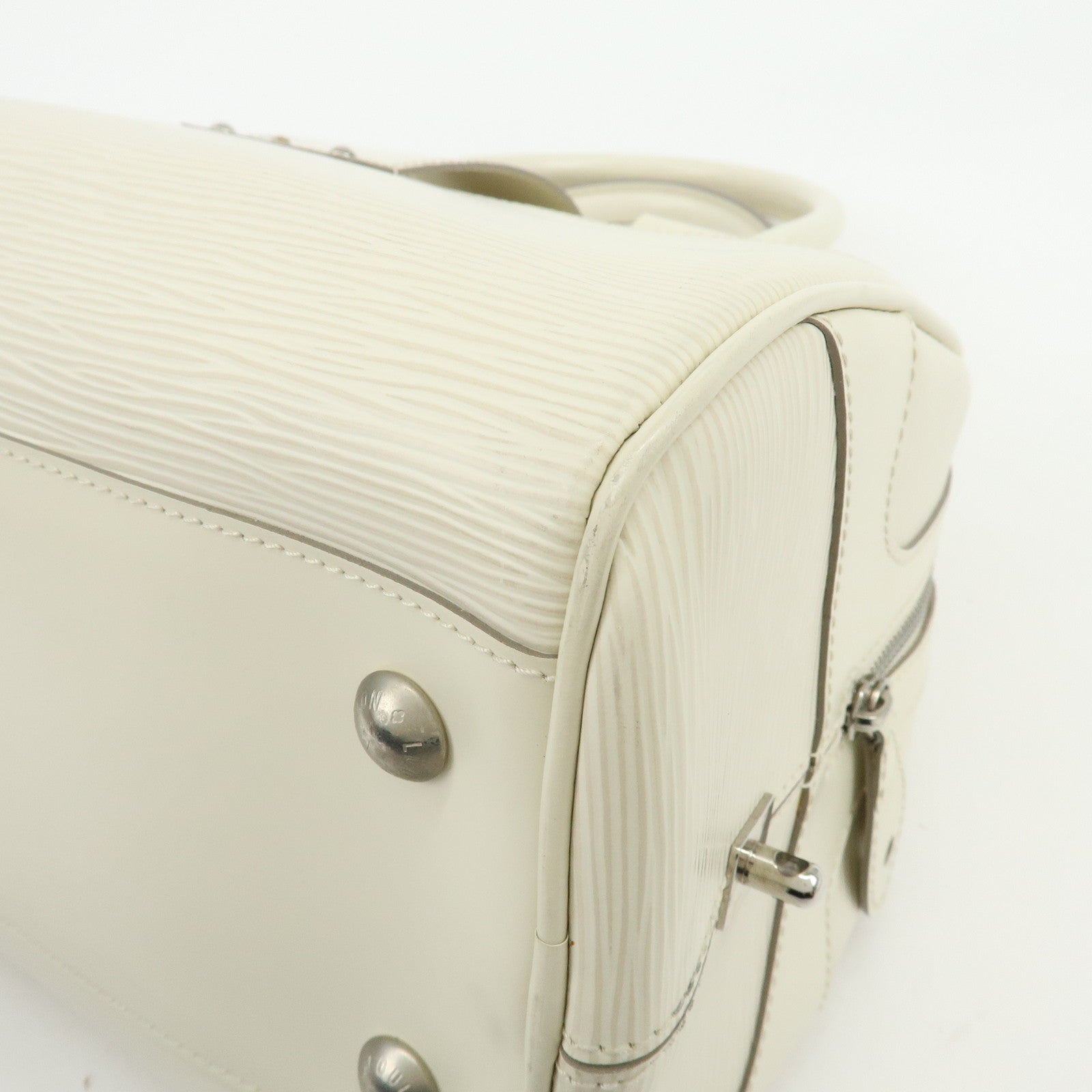 Louis Vuitton Epi Montaigne GM Bowling Hand Bag Ivoire White M5931J