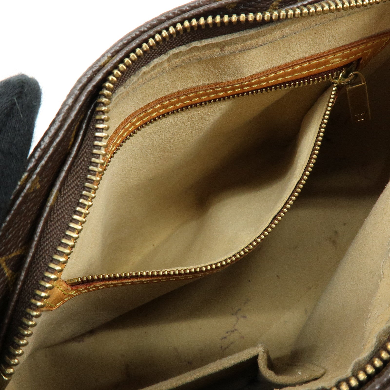 Louis Vuitton Monogram Looping MM Shoulder Bag Hand Bag M51146
