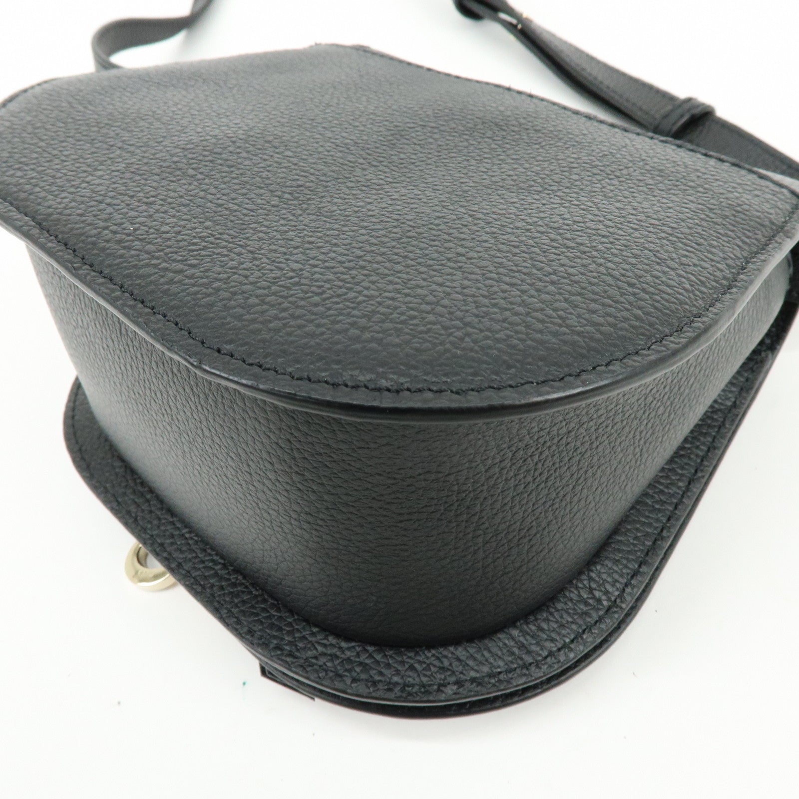 Chloe Alphabet Leather Shoulder Bag Crossbody Bag Black