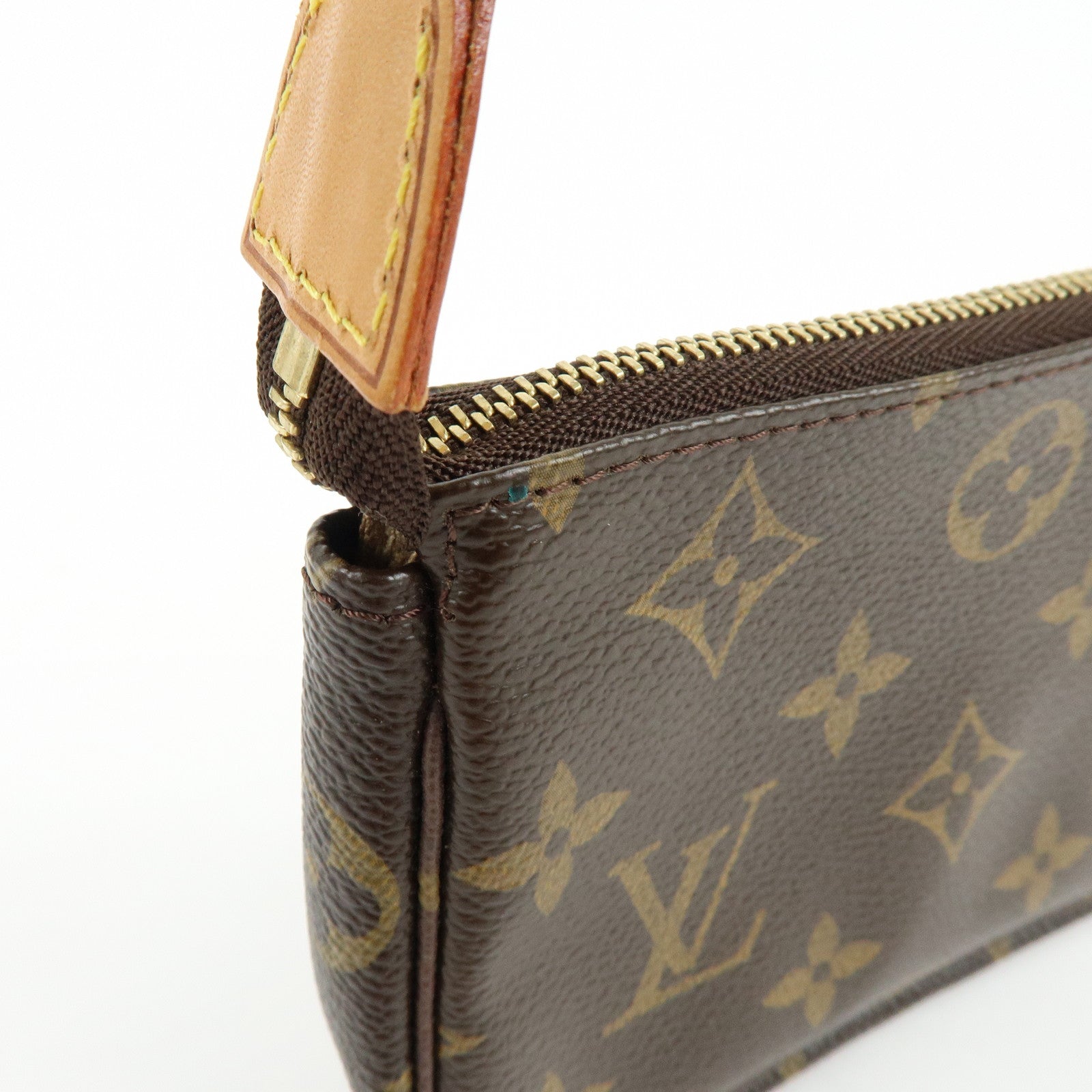 Louis Vuitton Monogram T&B Mini Pochette Accessoires Hand Bag M60153