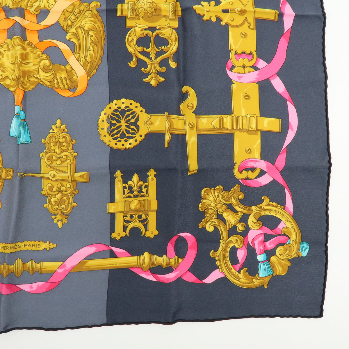 HERMES Carre 70 Silk 100% Scarf FERRONNERIE Gray Gold Pink