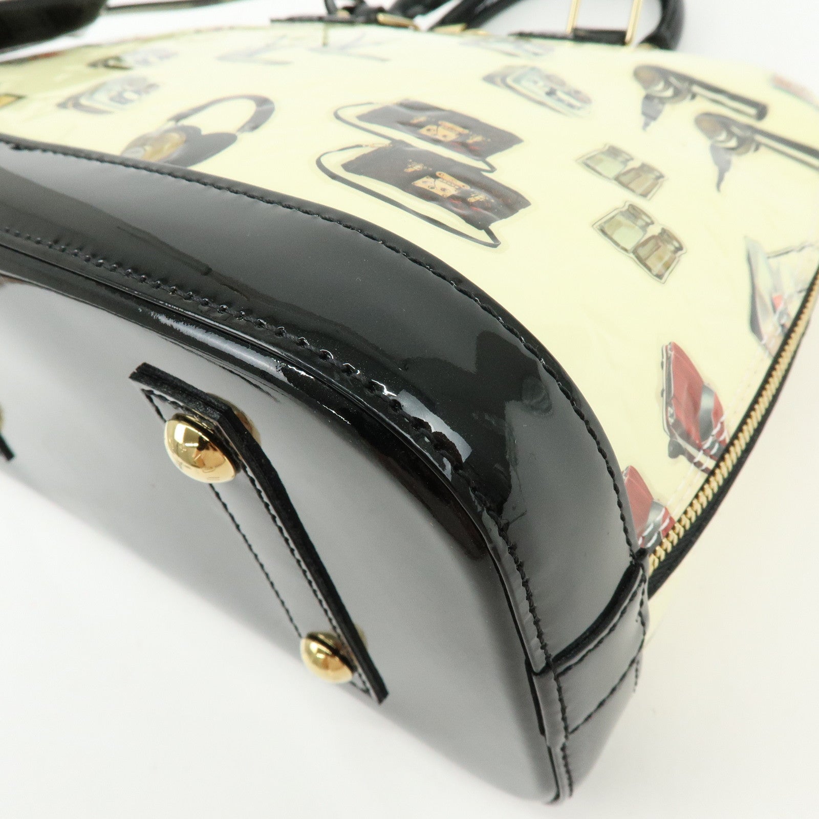 Louis Vuitton Monogram Vernis Sticker Alma PM Hand Bag Off White M50466