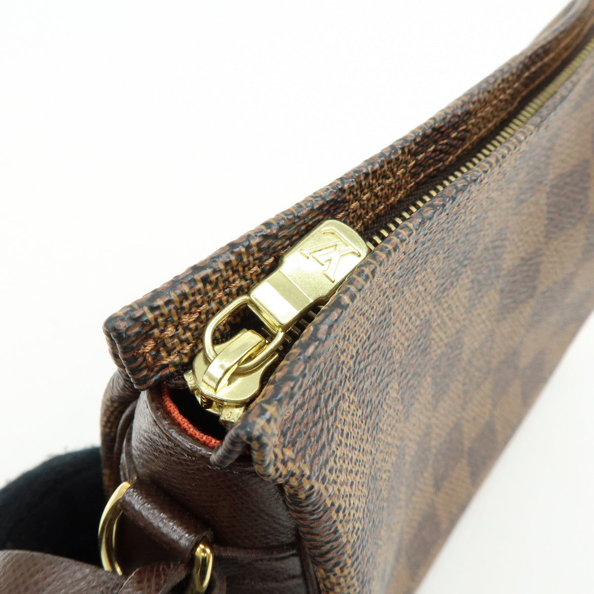 Louis Vuitton Damier Trousse Makeup Accessory Pouch Hand Bag N51982