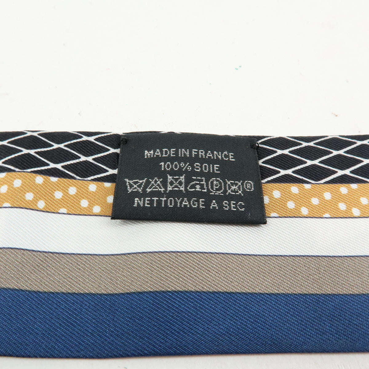HERMES Silk 100% Twilly Scraf Grand Theatre Nouveau Black