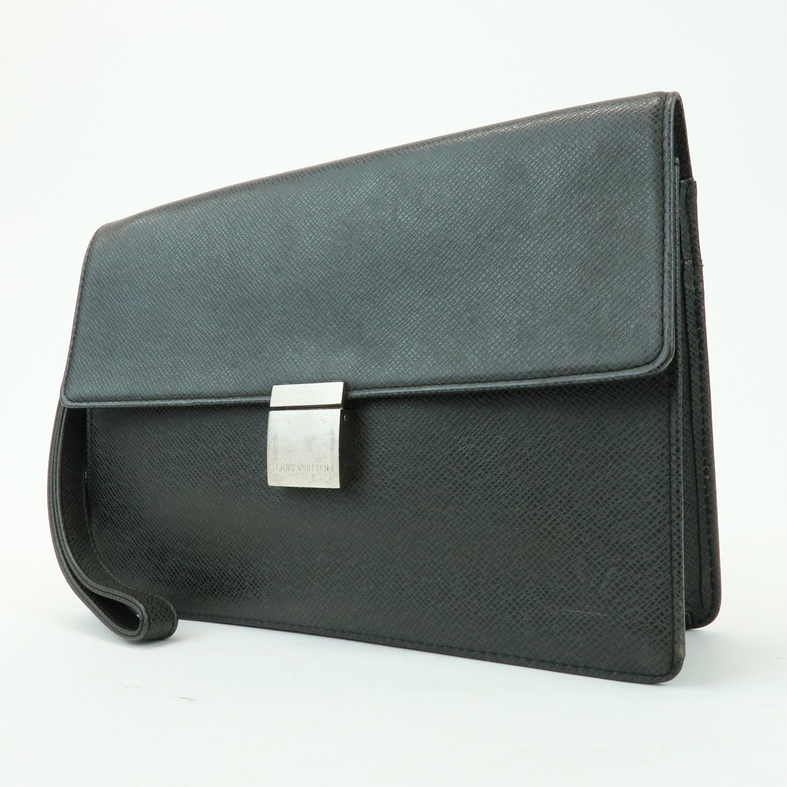 Louis Vuitton Taiga Leather Selenga Clutch Bag Ardoise M30782