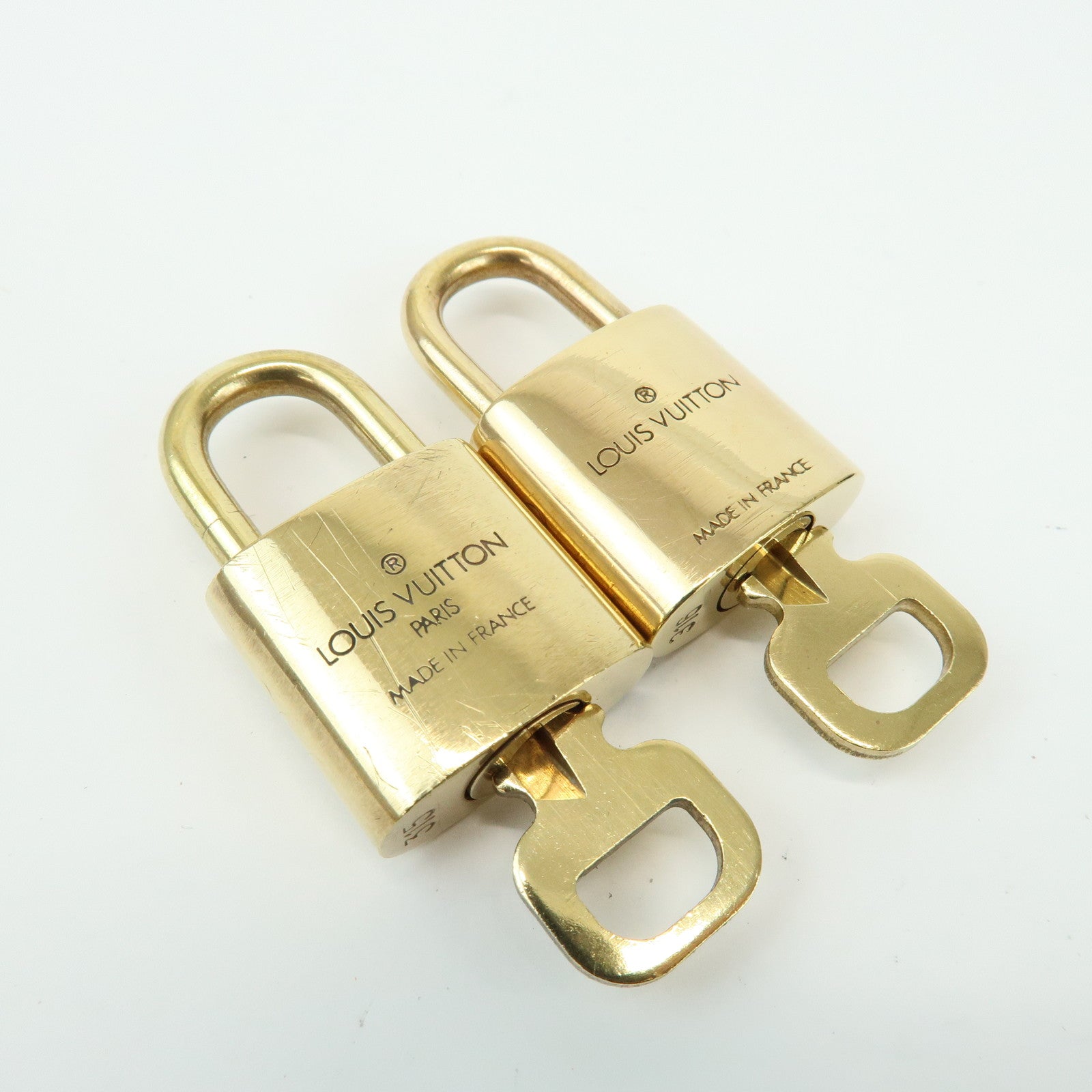 Louis Vuitton Set of 10 Lock & Key Cadena Key Lock