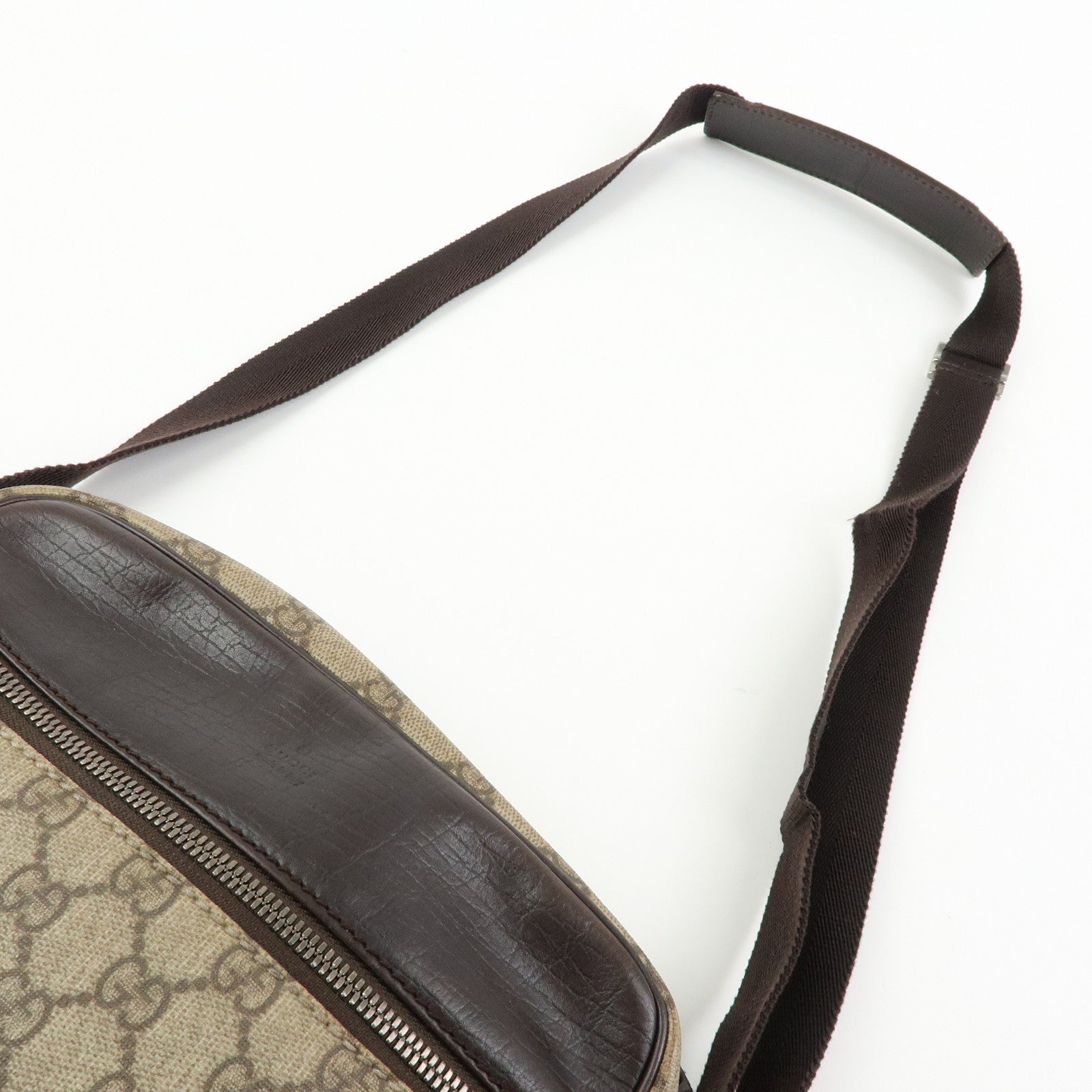 Gucci GG Canvas Leather Shoulder Bag Crossbody Bag Brown 114291