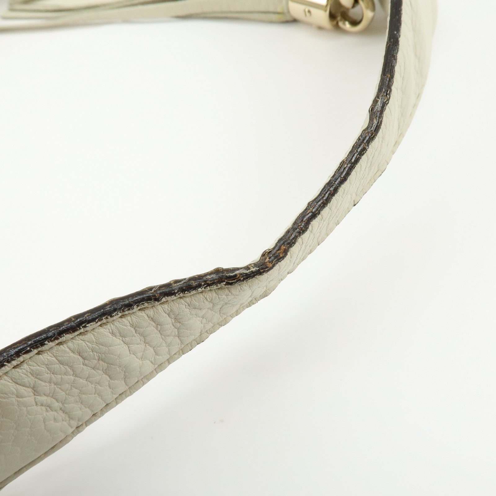GUCCI SOHO Interlocking G Leahter Shoulder Bag White 282304