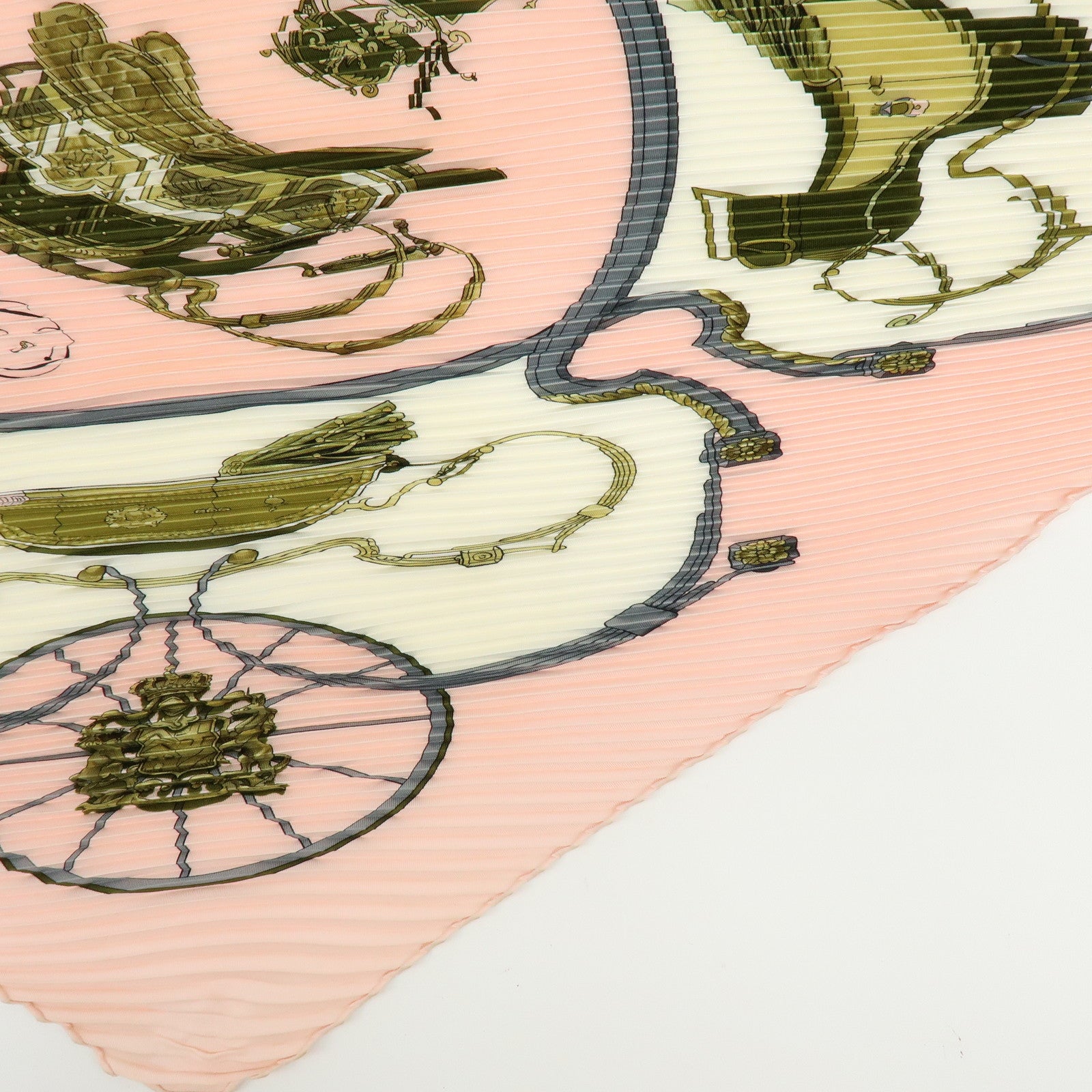 HERMES Pleated Carre 90 Silk 100% SPRINGS Light Pink