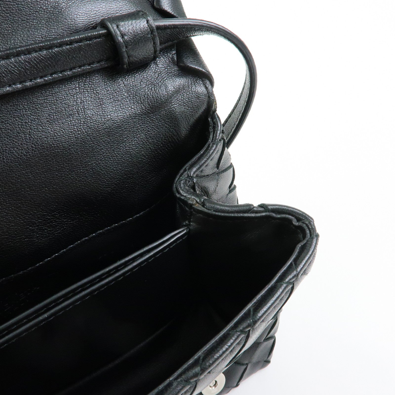 BOTTEGA VENETA Intrecciato Nappa Leather Shoulder Bag Black 600519