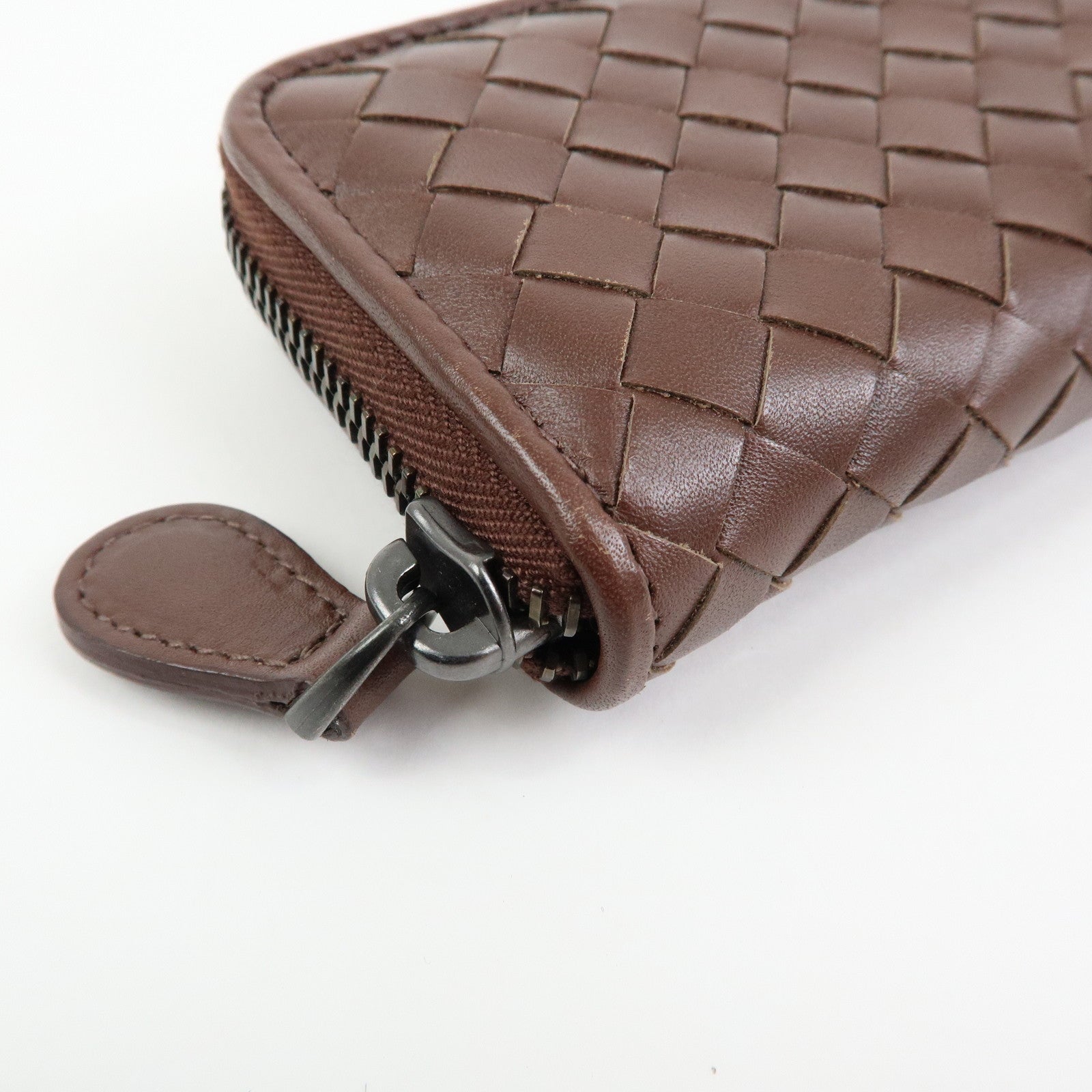 BOTTEGA VENETA Intrecciato Leather Round Zippy Coin Case Brown