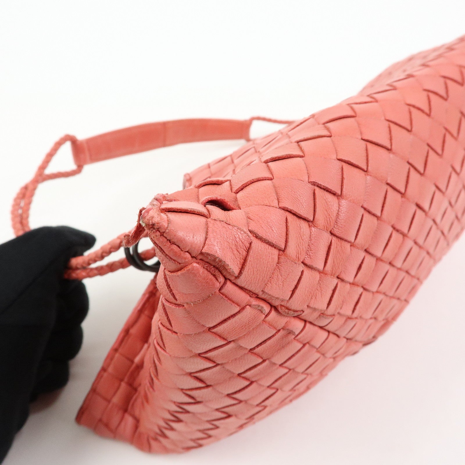 BOTTEGA VENETA Intracciato Leather Shoulder Bag Hand Bag Coral V0016