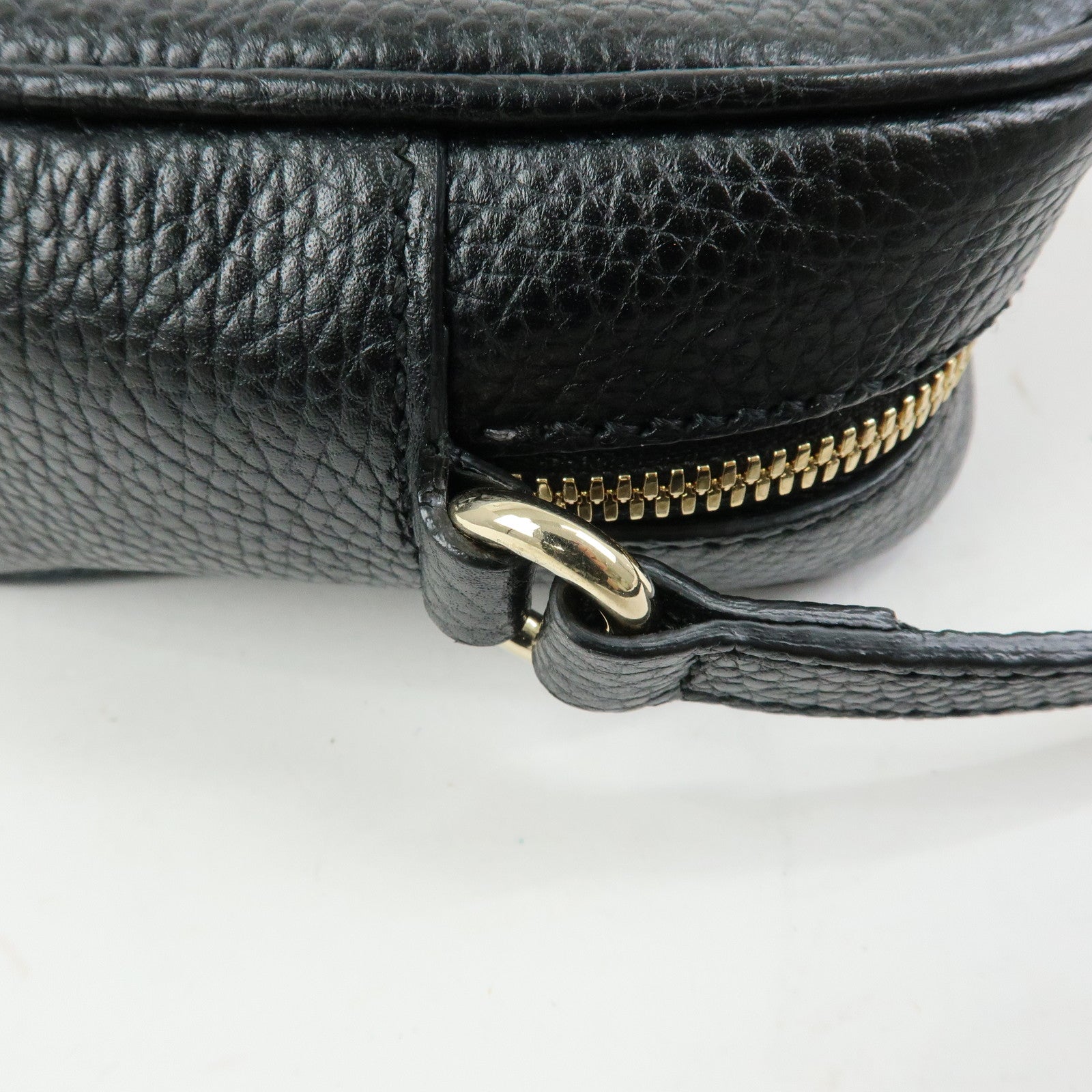 GUCCI Soho Leather Shoulder Bag Crossbody Bag Tassel Black 308364