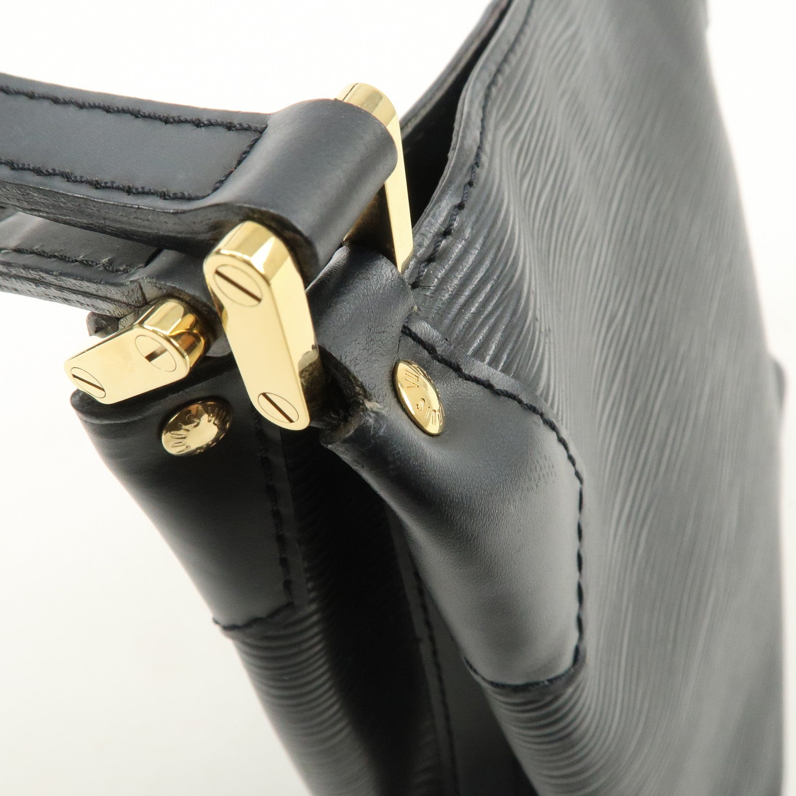 Louis Vuitton Epi Mandala PM Shoulder Bag Noir M58892 Used