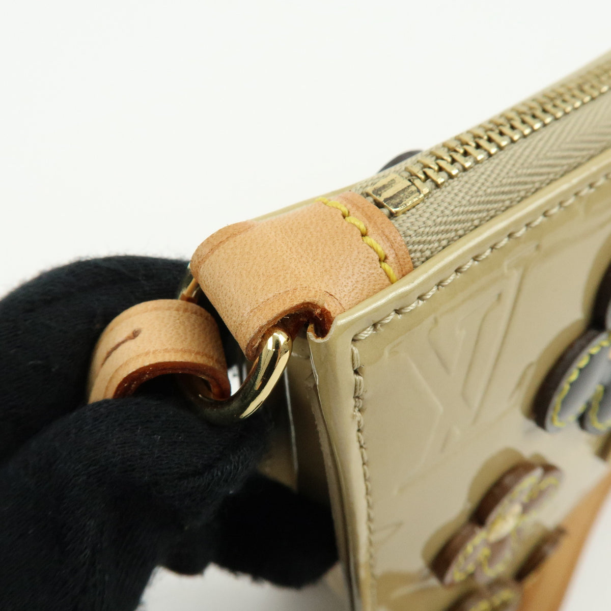 Louis Vuitton Monogram Vernis Flower Lexington Hand Bag Beige M92246