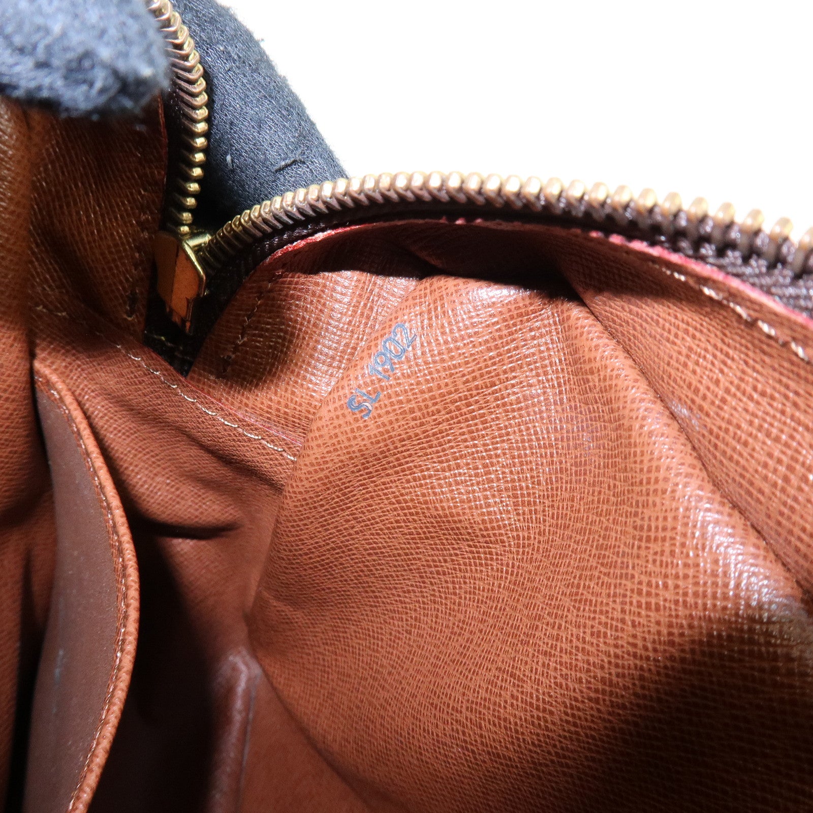 Louis Vuitton Monogram Compiegne 28 Pouch Clutch Bag Brown M51845