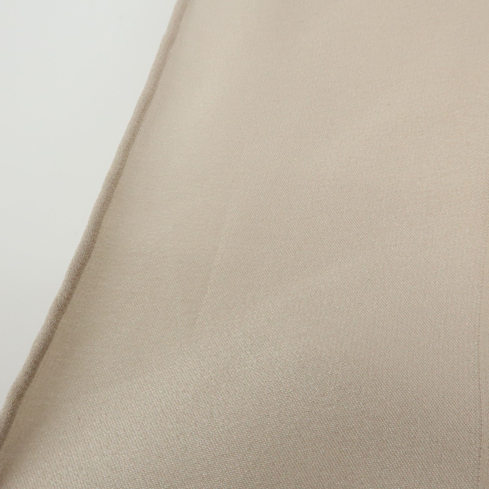 Louis Vuitton Monogram Silk 100% Scarf Shawl Beige