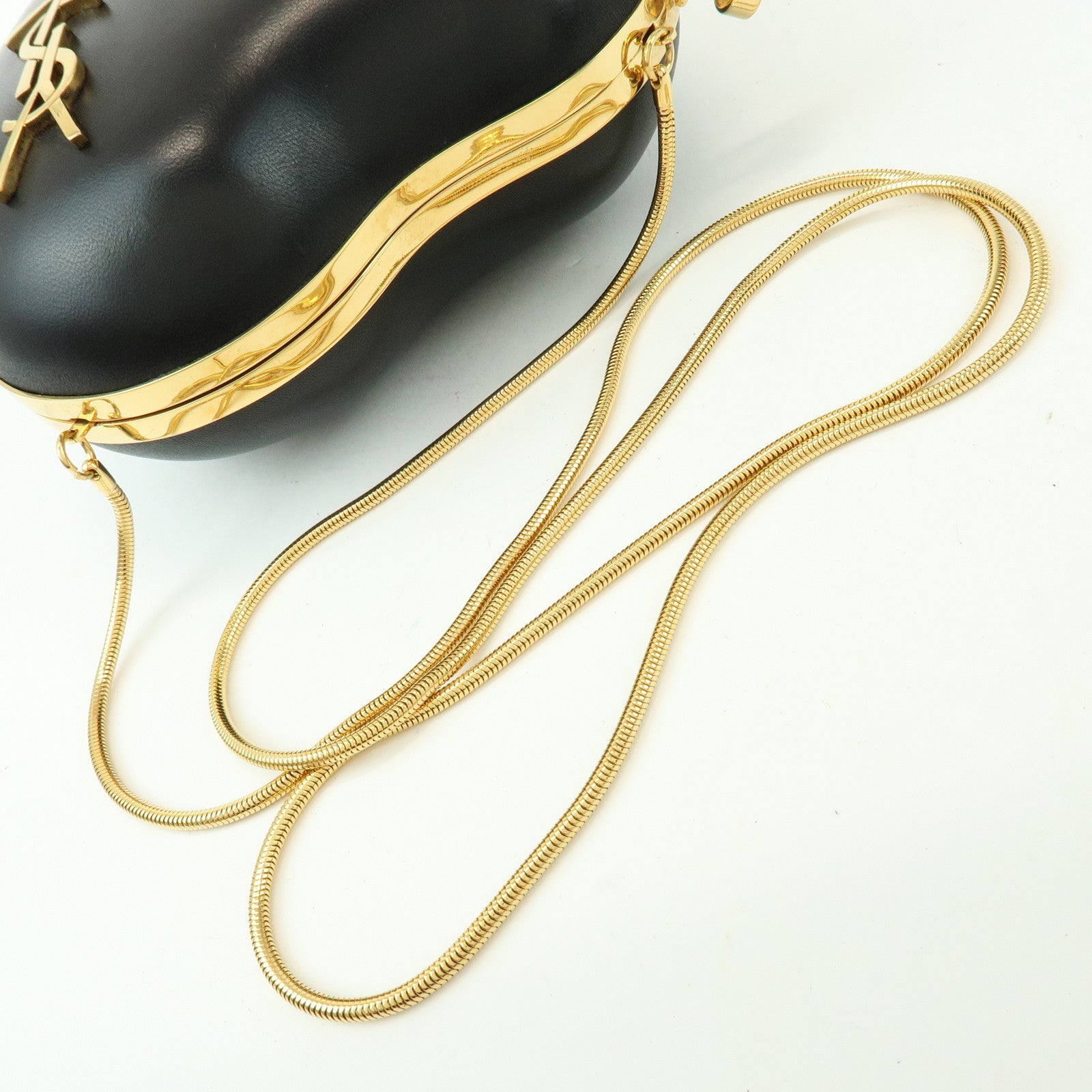 SAINT LAURENT PARIS Cassandra Calf Leather Love Box Bag Bag 466212