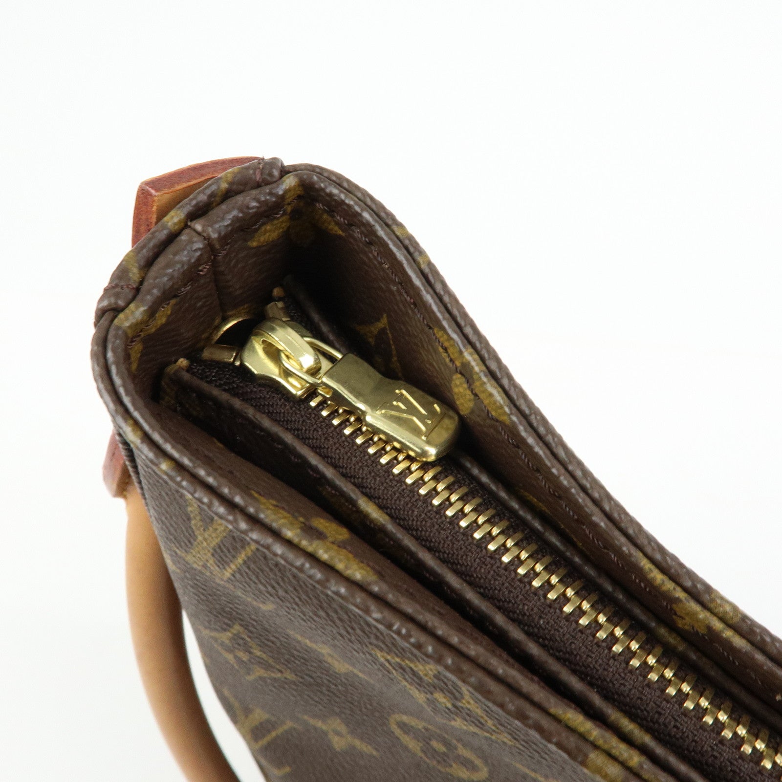 Louis Vuitton Monogram Looping GM Shoulder Bag Brown M51145