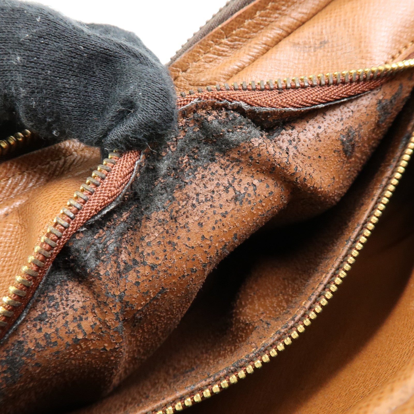 Louis Vuitton Monogram Marly Dragonne GM Clutch Bag Brown M51825