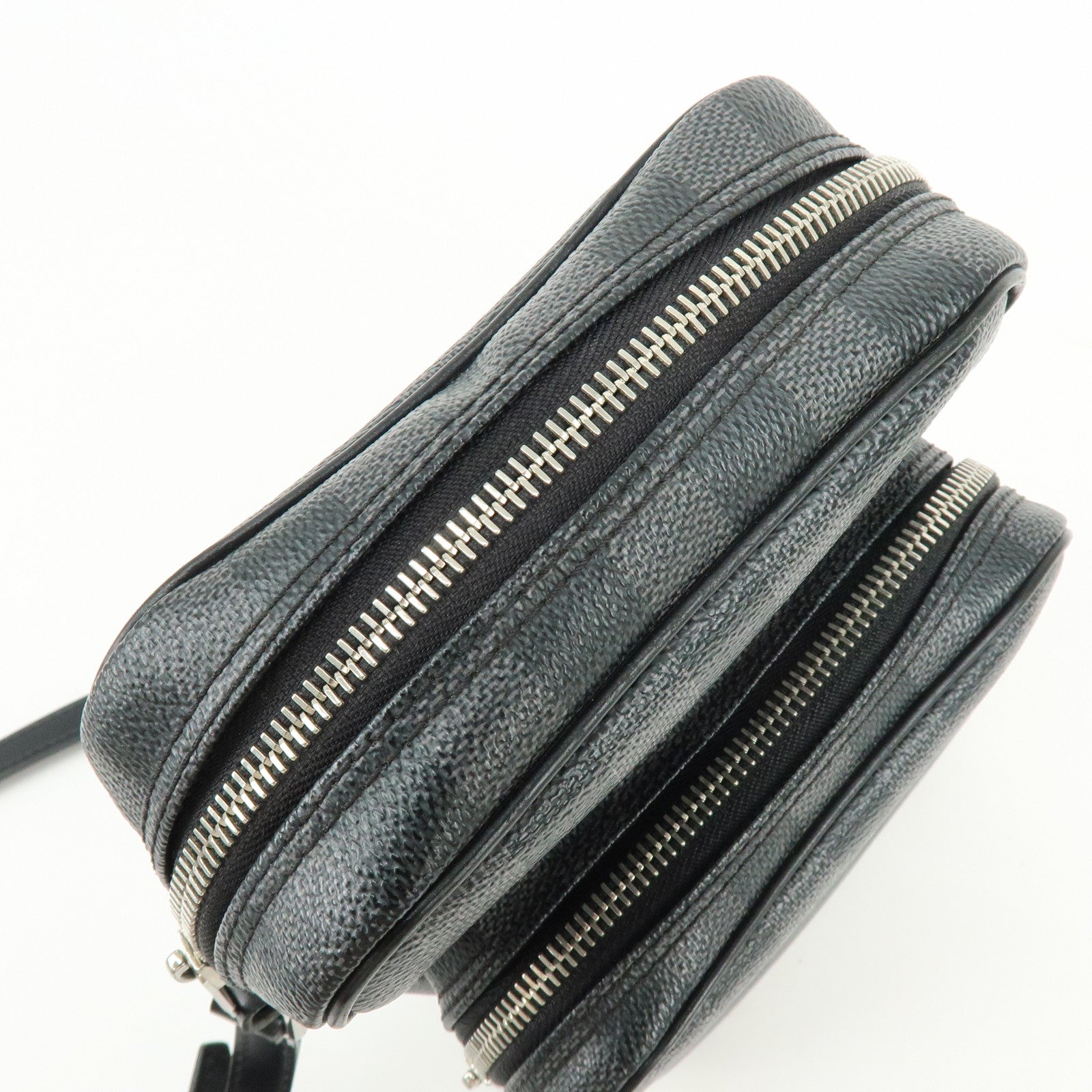 Louis Vuitton Damier Graphite Rem Shoulder Crossbody Bag Black N41446
