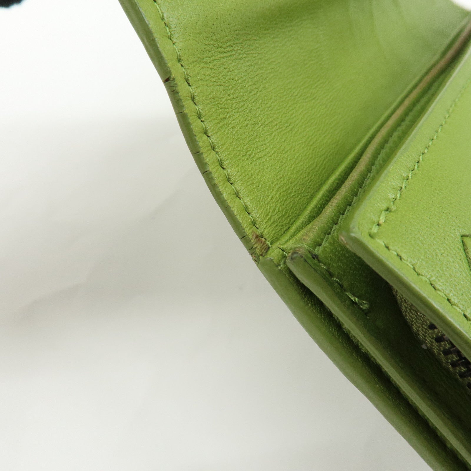 BOTTEGA VENETA Intrecciato Leather Flap Long Wallet Green
