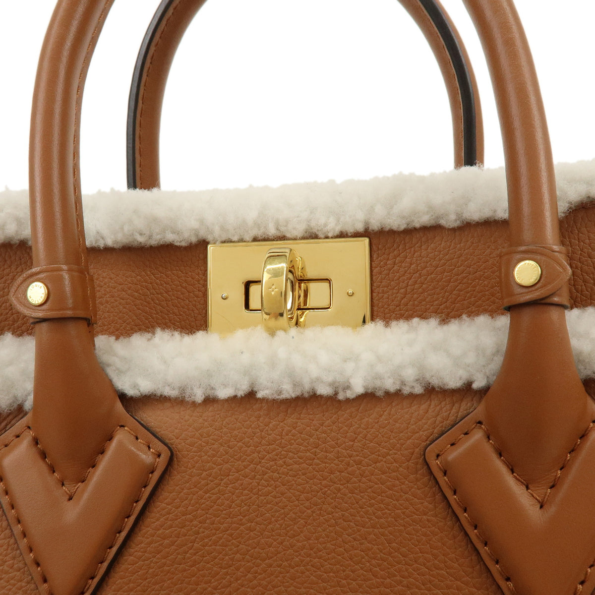 Louis Vuitton Monogram Tuffetage OnMySide PM Shearling 2Way Bag M58918