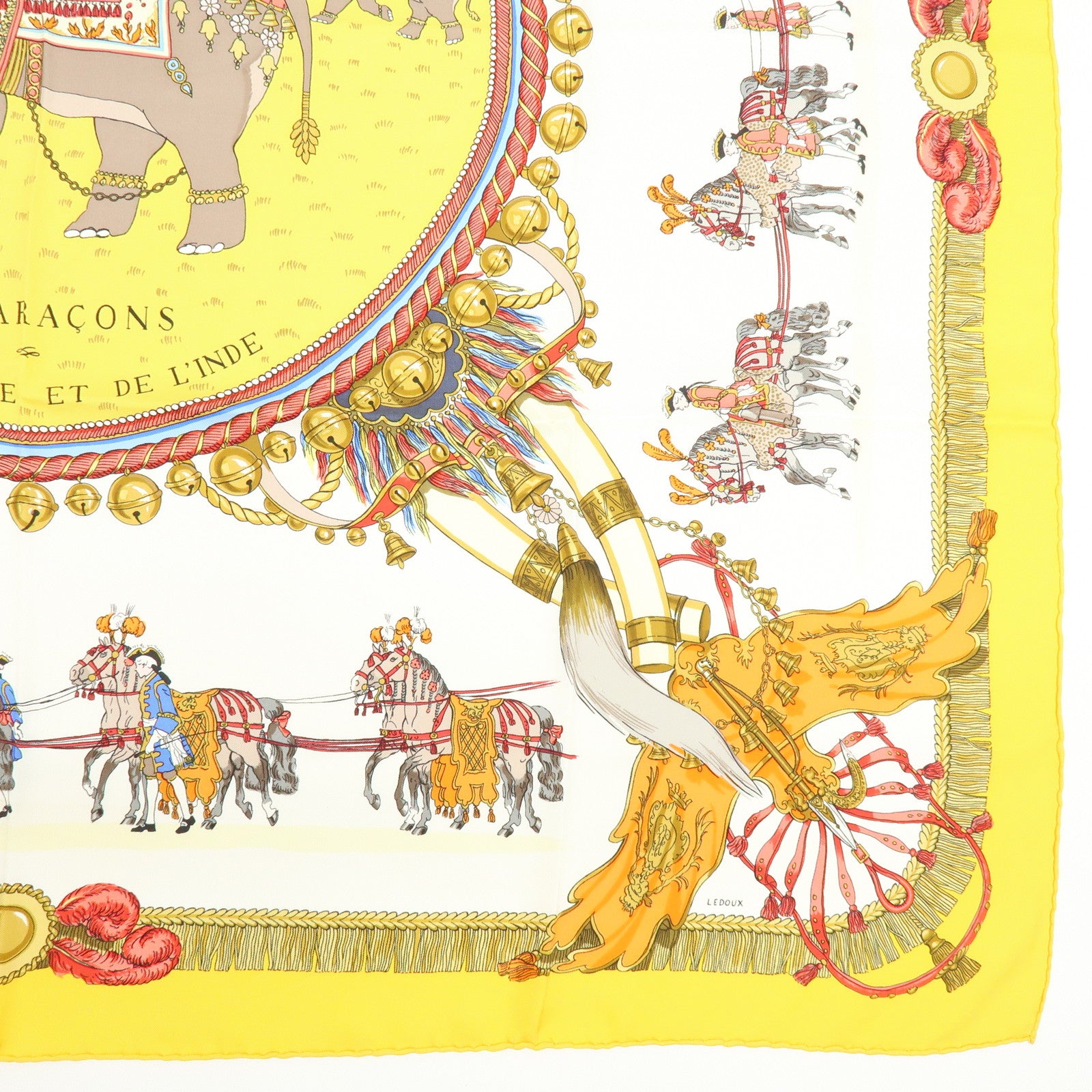 HERMES Carre 90 Silk 100 % Scarf CAPARAÇONS DE LA FRANCE ET DE L'INDE