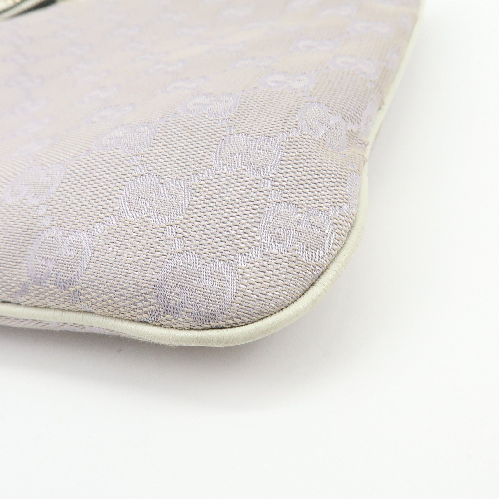 GUCCI GG Canvas Leather Shoulder Bag Light Purple White 257246